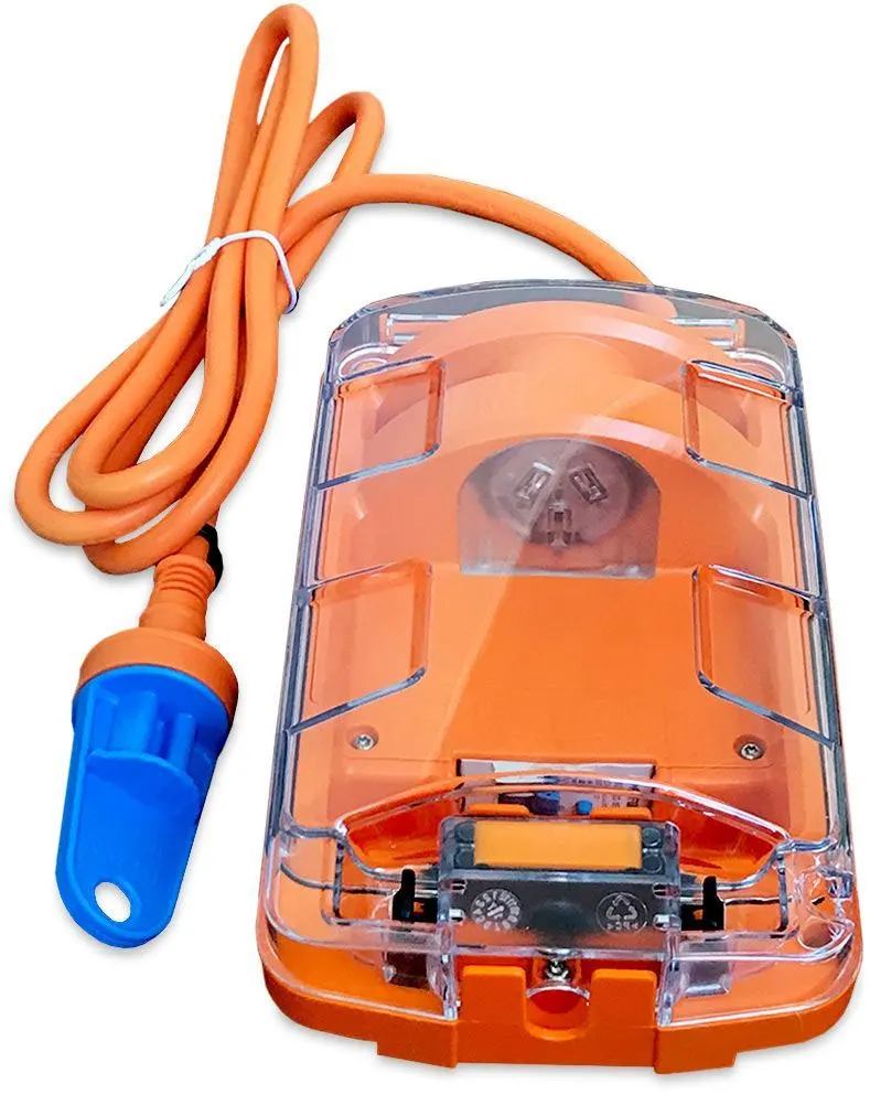 Ampfibian RV Plus 15A−10A Power Adapter 3 Ampfibian RV Plus 15A−10A Power Adapter