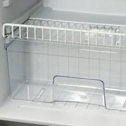 EVAKOOL DC95−SB−AU 95L Platinum Upright Fridge/Freezer 12 EVAKOOL DC95−SB−AU 95L Platinum Upright Fridge/Freezer -Tents Sales 1254809 dc95 sb au 95l platinum upright fridgefreezer black