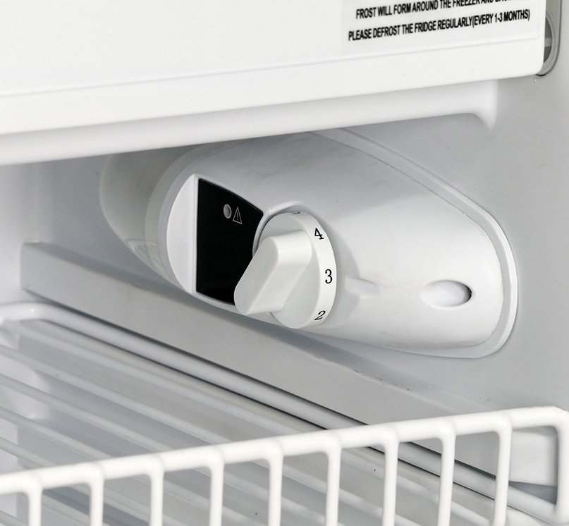 EVAKOOL DC110−SB−AU 110L Platinum Upright Fridge/Freezer 8 EVAKOOL DC110−SB−AU 110L Platinum Upright Fridge/Freezer - Image 6