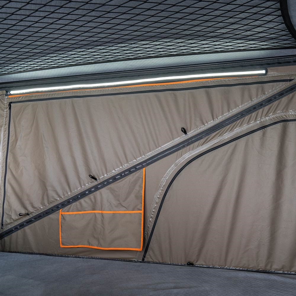 Darche Ridgeback HighRize 1550 Hard Shell Rooftop Tent 12 Darche Ridgeback HighRize 1550 Hard Shell Rooftop Tent - Image 10